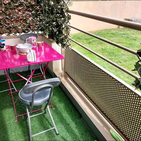 2 Chambres Privees - 6 Personnes A 8 Minutes De Disneyland مونتِفرا المظهر الخارجي الصورة